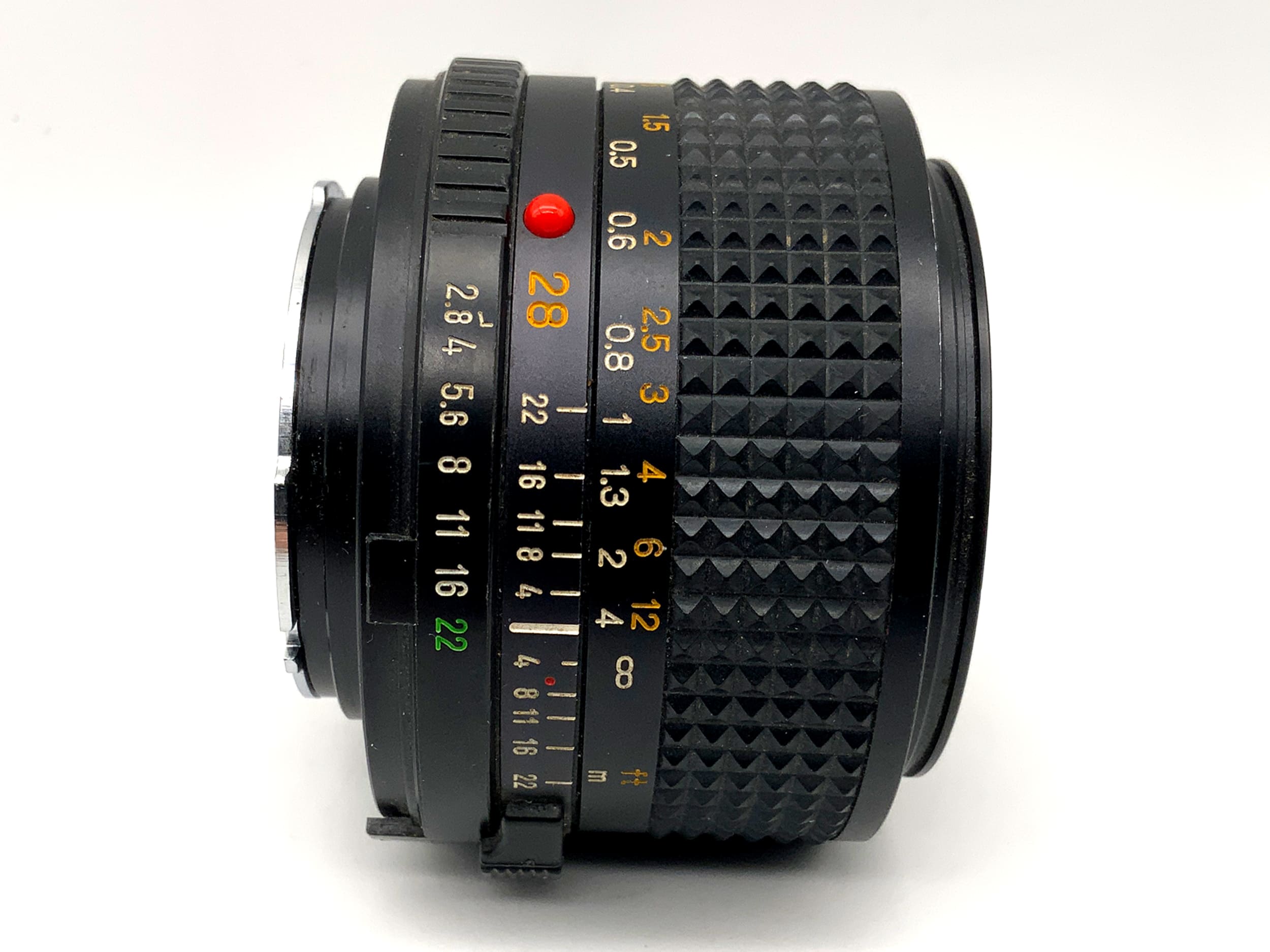 Minolta 28mm 1:2.8 prime lens (Minolta MD)