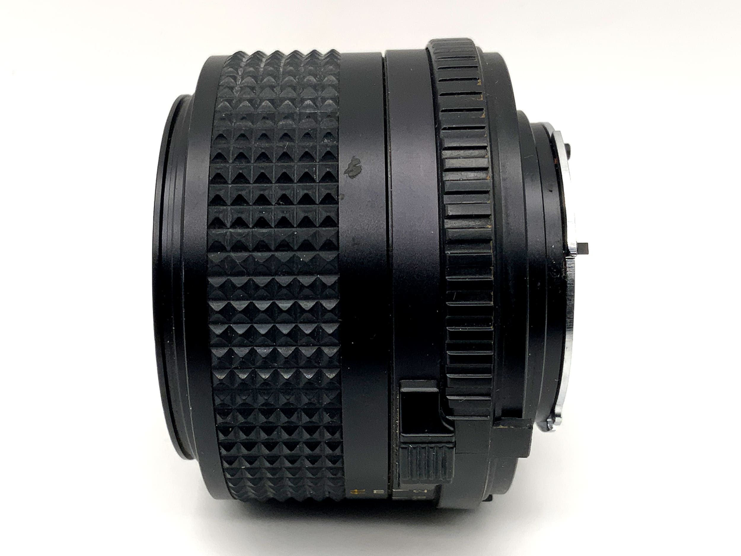 Minolta 28mm 1:2.8 prime lens (Minolta MD)