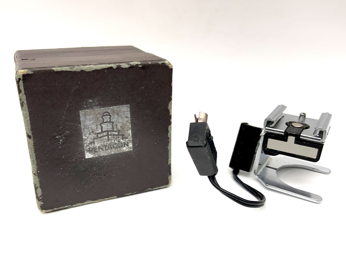 Adaptateur de griffe Pentacon pour flash RTL 1000, adaptateur et support de flash dans leur emballage d'origine