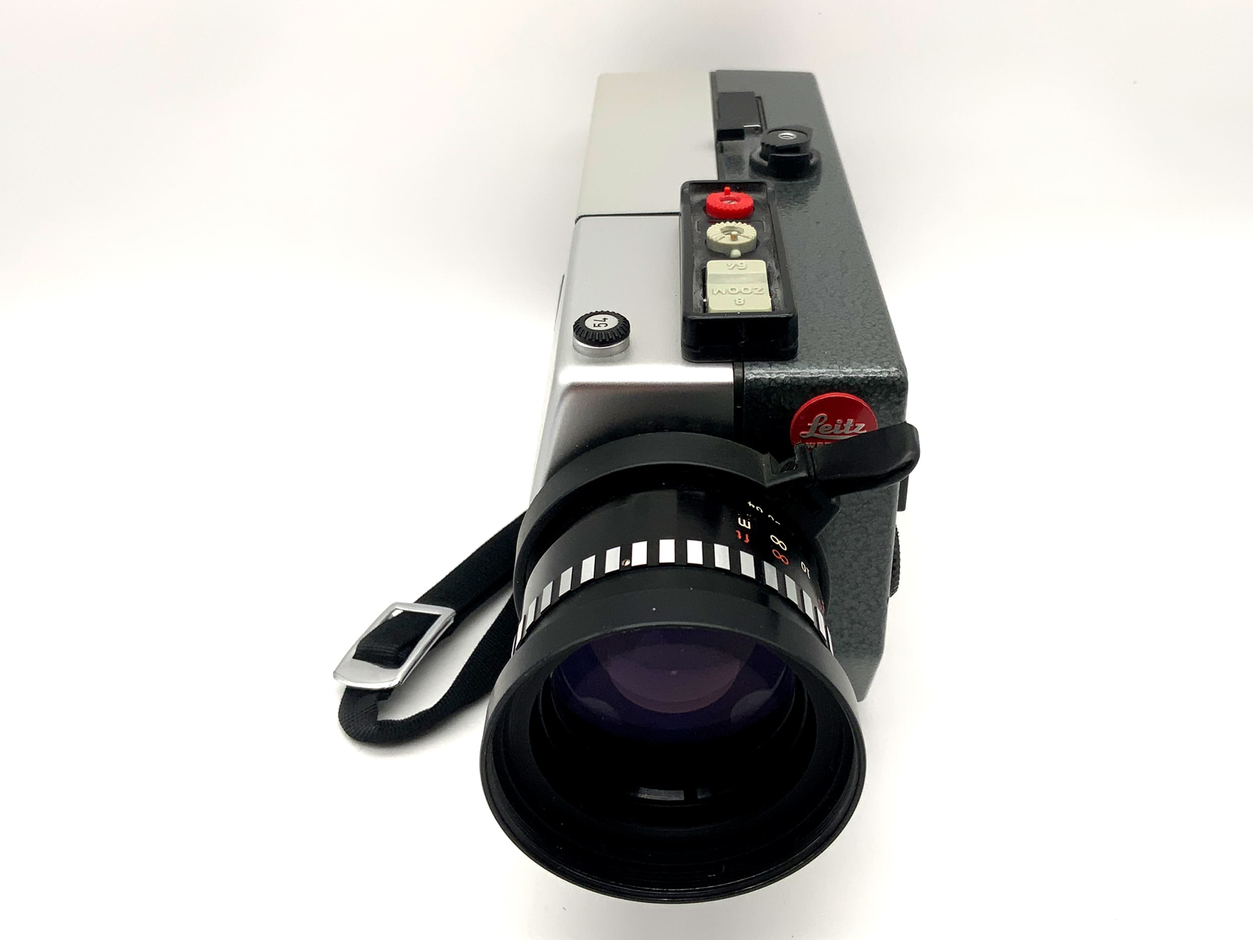 Appareil photo argentique Leitz Leicina Super RT1 avec film Vario 1:1,9/8-64 Super 8