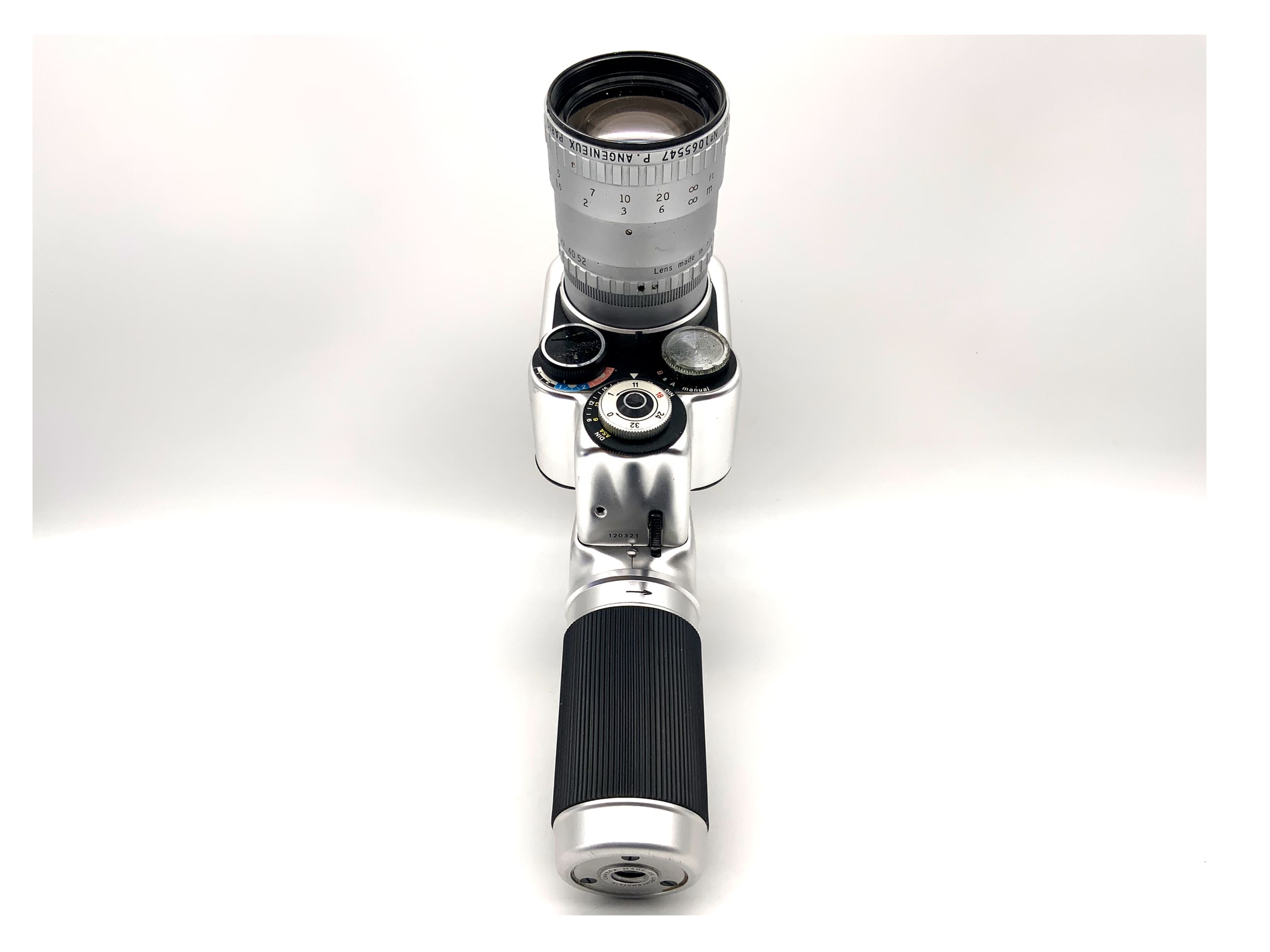 Carena Zoomex S film camera with Angenieux zoom 8x6.5B F:6.5-52mm double 8mm