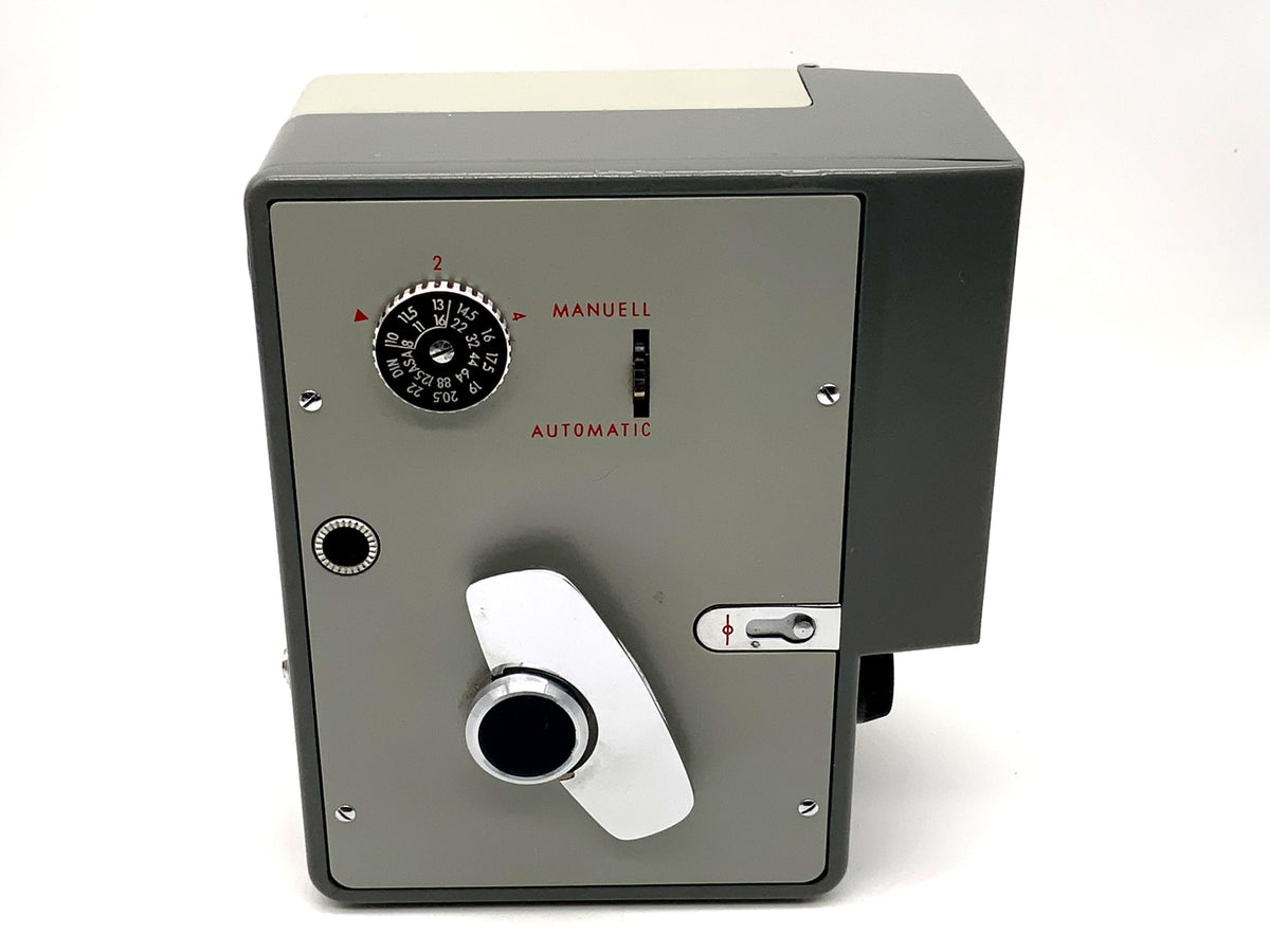 Appareil photo argentique automatique Pentacon Pentaka 8-I avec objectif Flektogon 2/12,5 double 8 mm