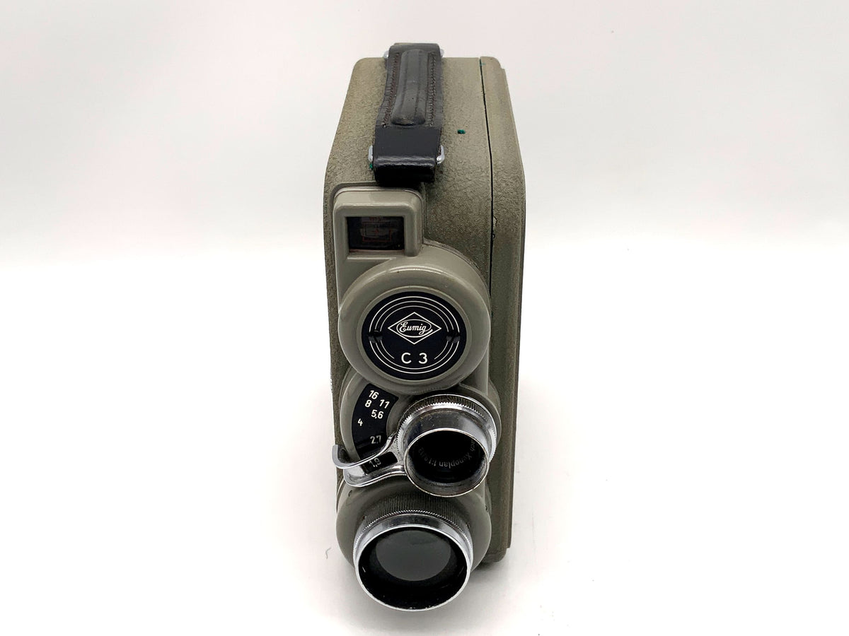 Appareil photo argentique Eumig C3 avec objectif double 8 mm Xenoplan 1:1,9/13 mm