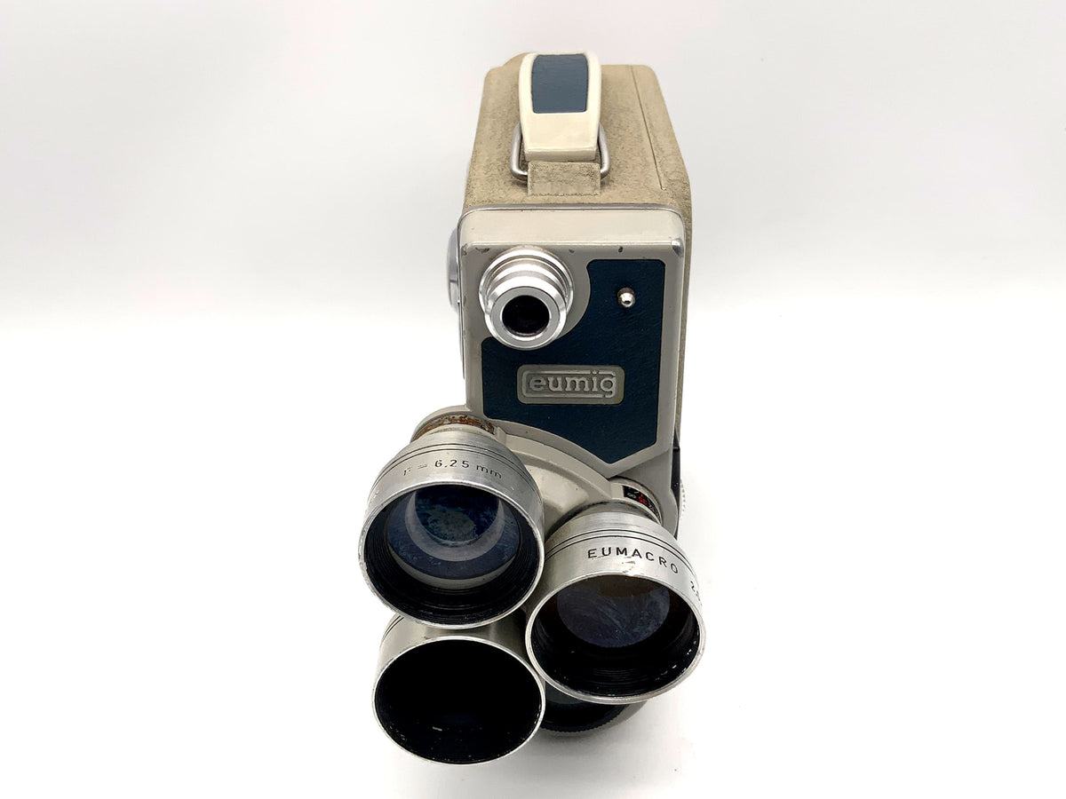 Appareil photo argentique Eumig C3 M avec pellicule Eumicron 6,25 mm + 2 doubles pellicules 8 mm