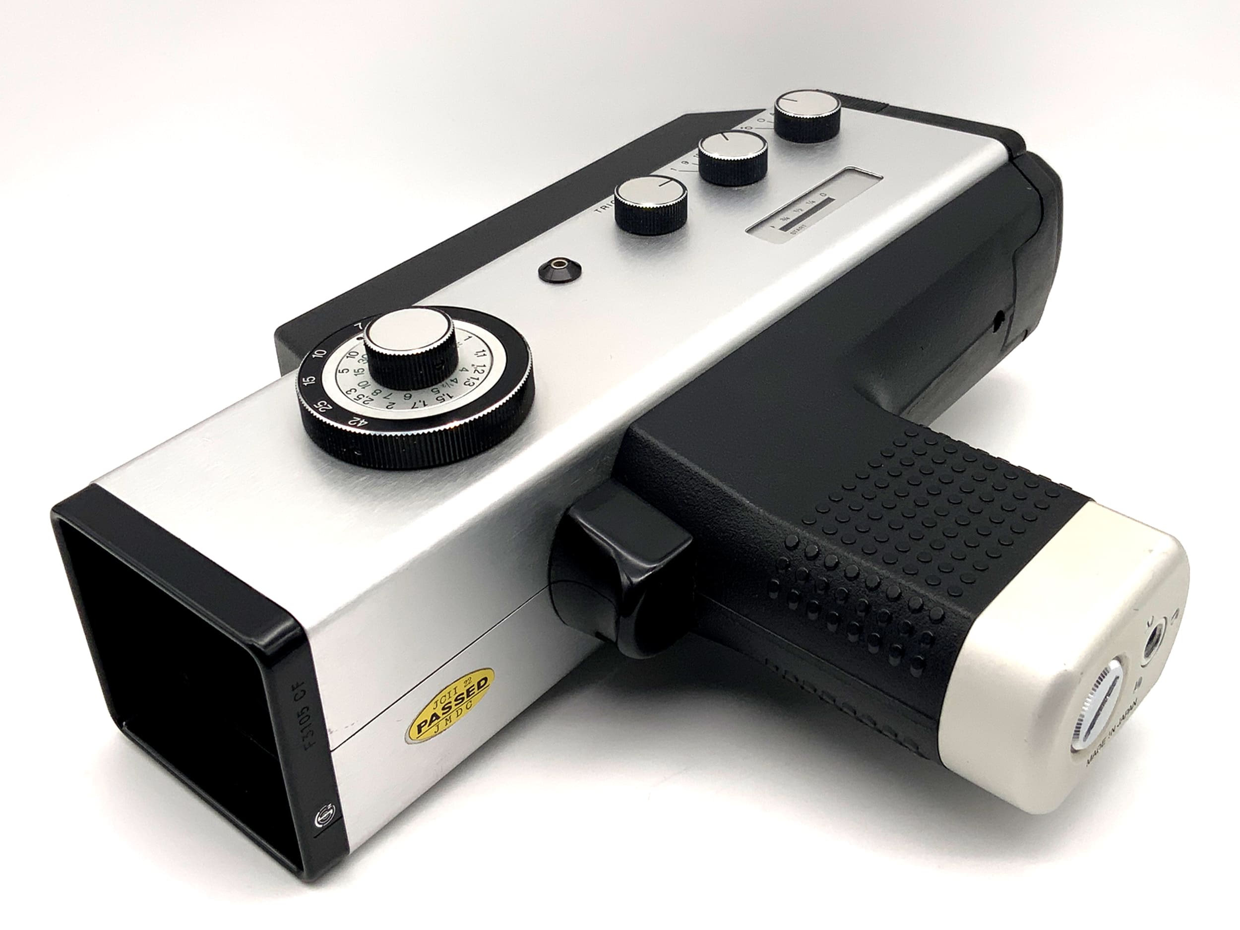 Caméra Agfa Movexoom 3000 avec pellicule étroite Variostar 1.8/7-42 mm Super 8