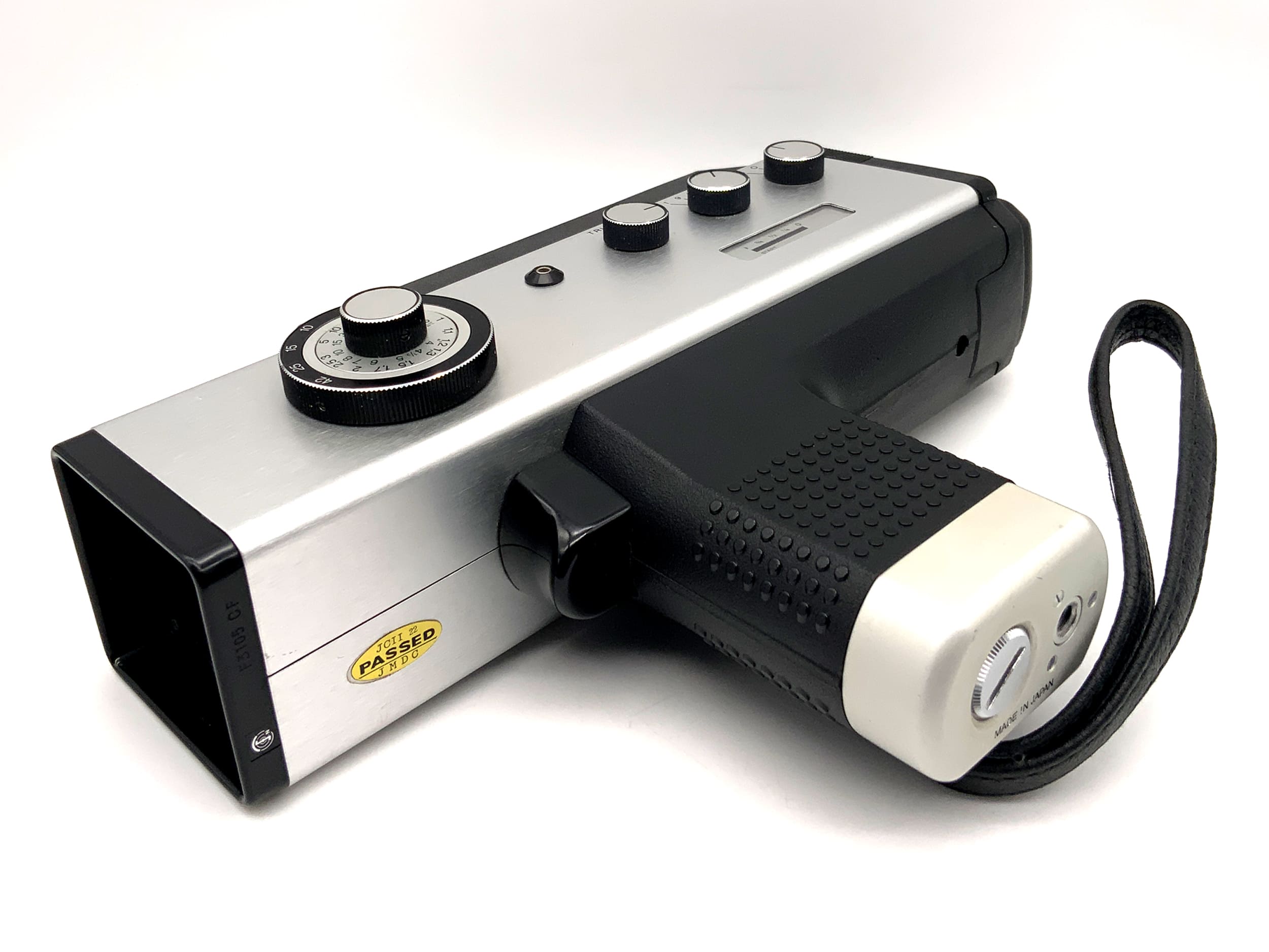 Caméra Agfa Movexoom 3000 avec pellicule étroite Variostar 1.8/7-42 mm Super 8