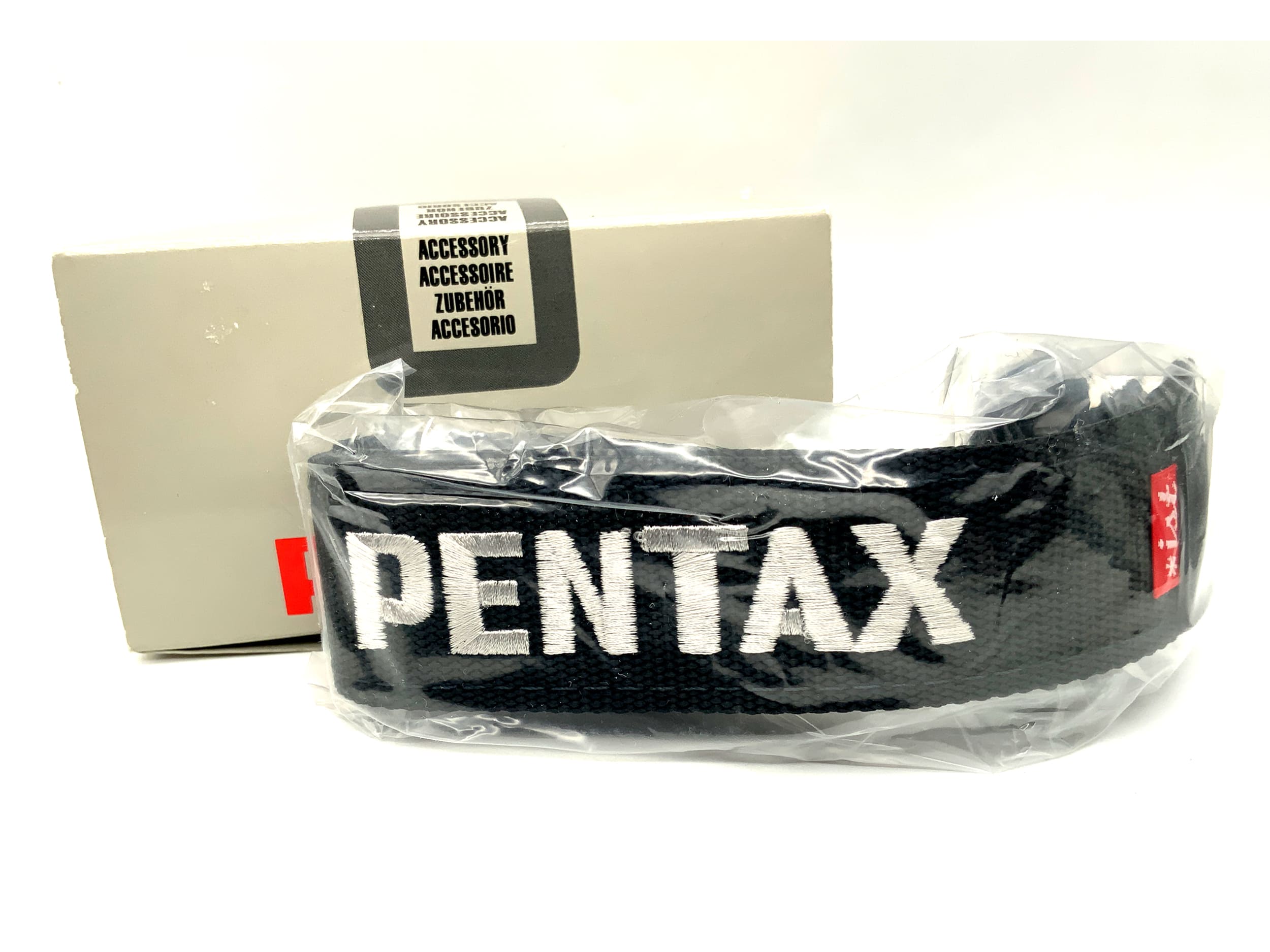 Pentax O-ST10 strap, black *is D camera neck shoulder strap camera strap original packaging