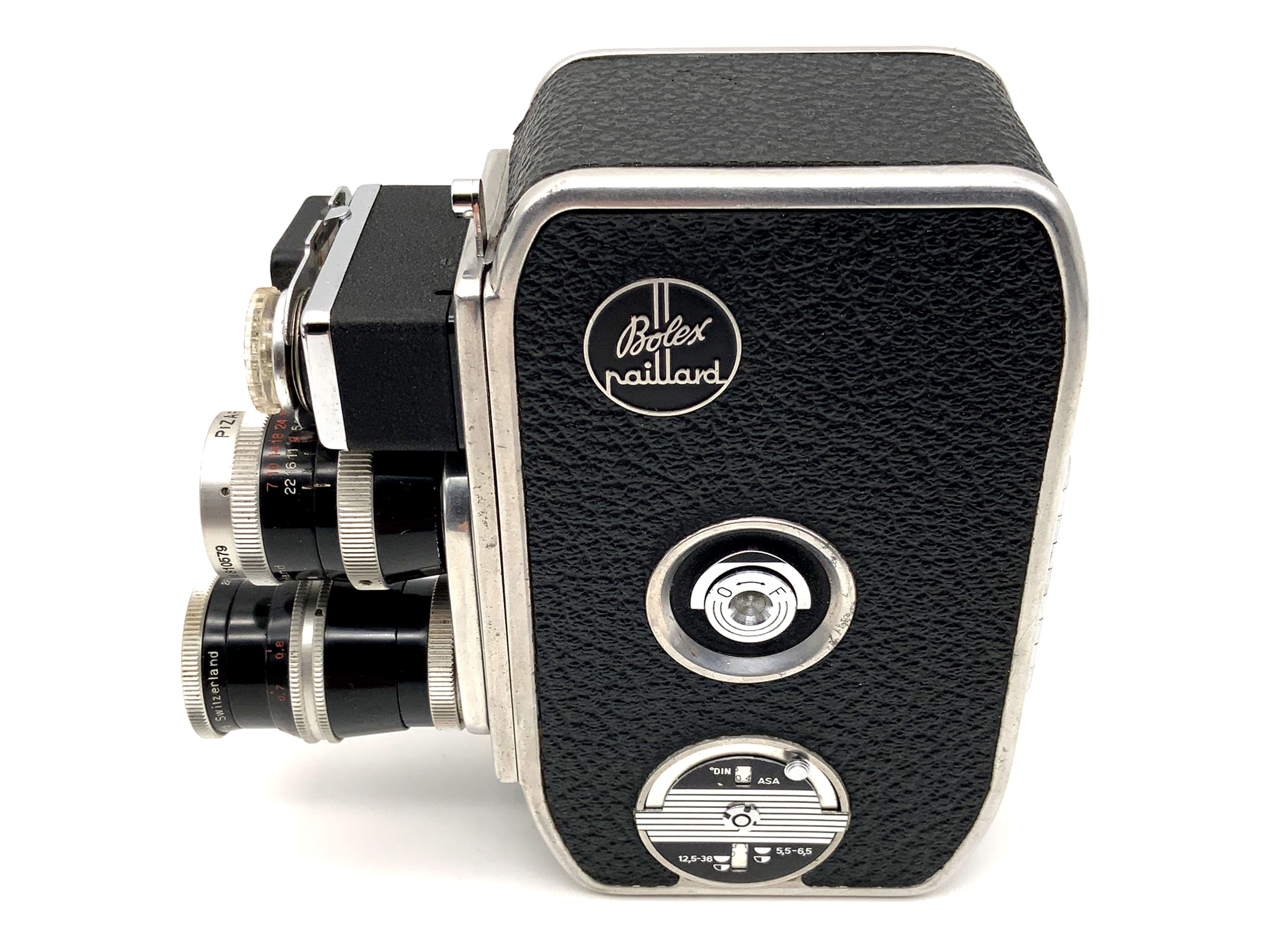 Caméra Bolex Paillard B 8L avec objectif Yvar 1:2.8 f=36 mm et poignée, double 8 mm