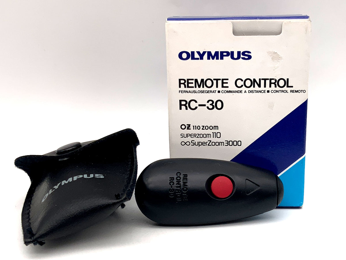 Télécommande Olympus RC-30 dans son emballage et son étui d'origine