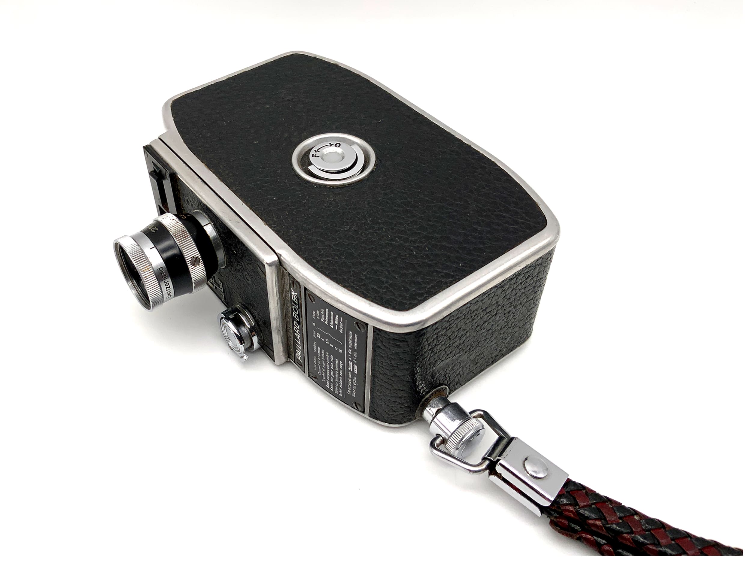 Appareil photo argentique Bolex Paillard L8 avec film Yvar 1:2,8 f=12,5 mm double 8 mm