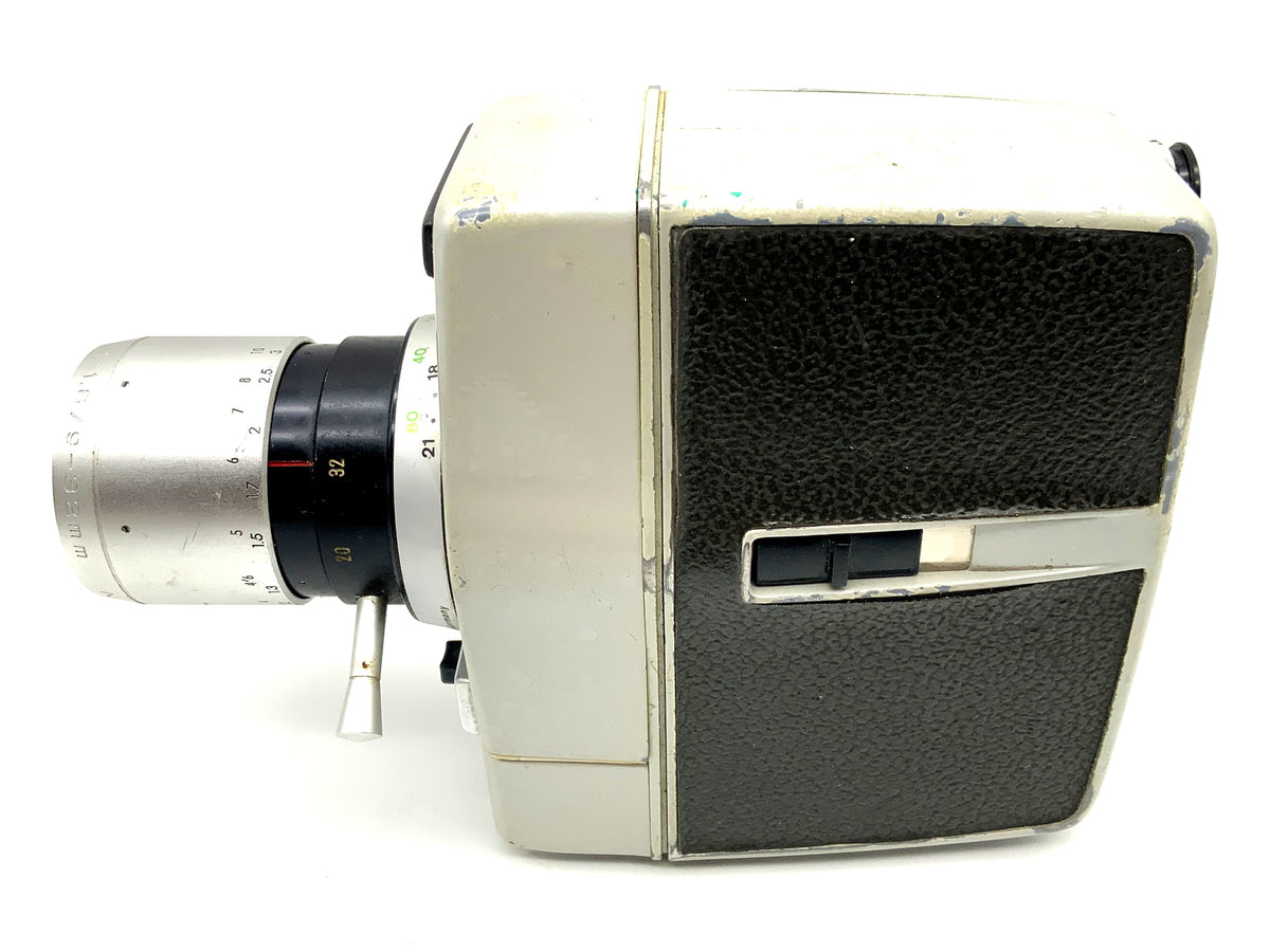 Caméra argentique Bauer 88R avec objectif variable 1:1,8/9-32 mm et poignée pour film double 8 mm