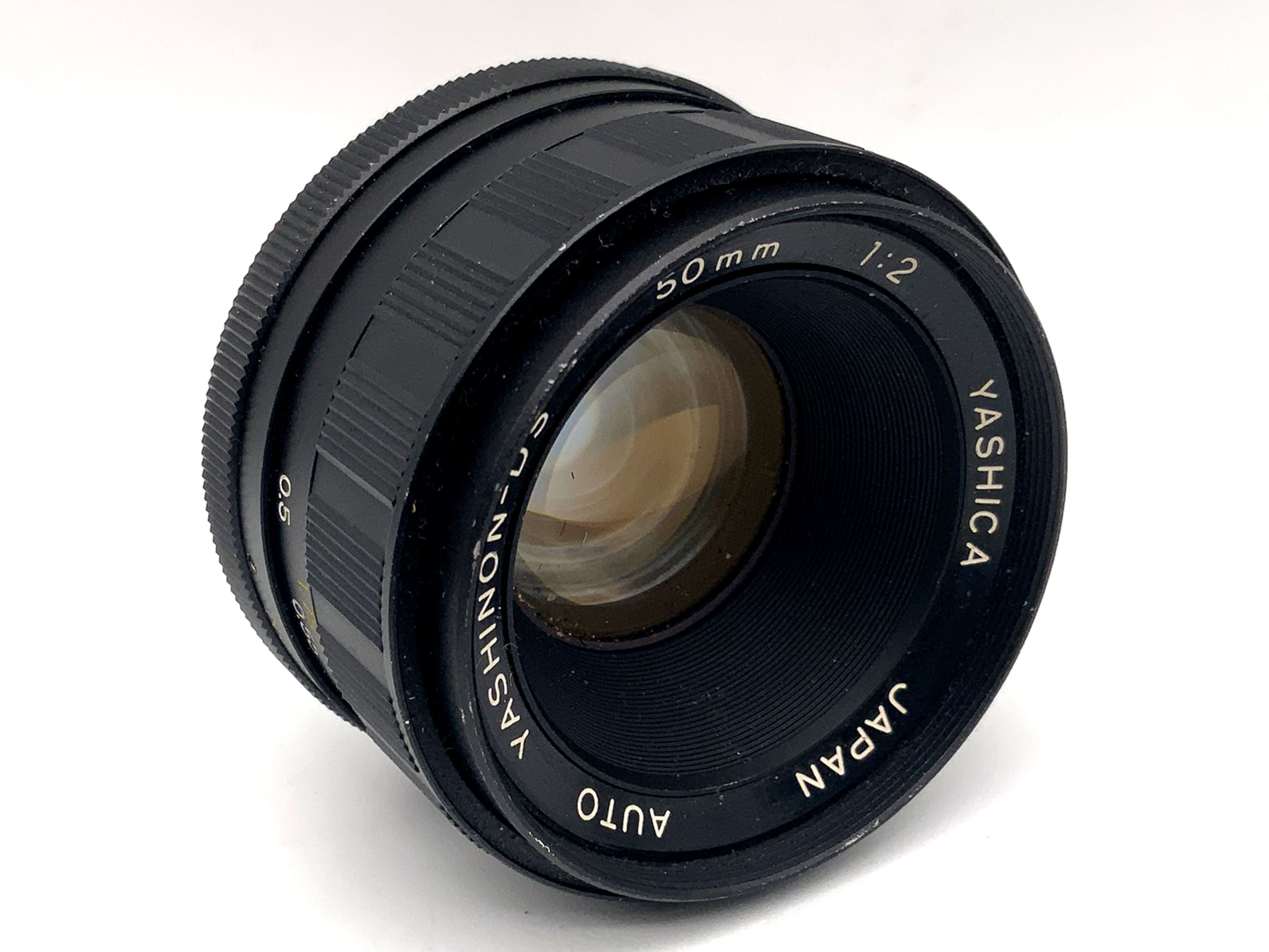 Yashica 50mm 1:2 lens Auto Yashinon DS prime lens (Yashica / Contax)
