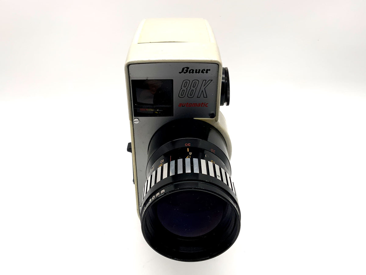 Appareil photo argentique automatique Bauer 88K avec objectif Vario 1:1.8/10-30 mm double film 8 mm