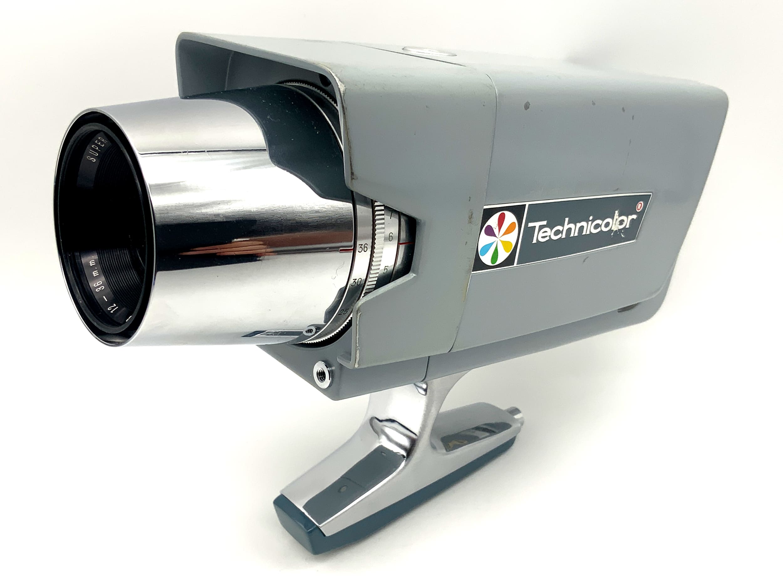 Caméra Technicolor Mark Ten avec objectif Technor 1:1.8 12-36 mm à chargement instantané Super 8