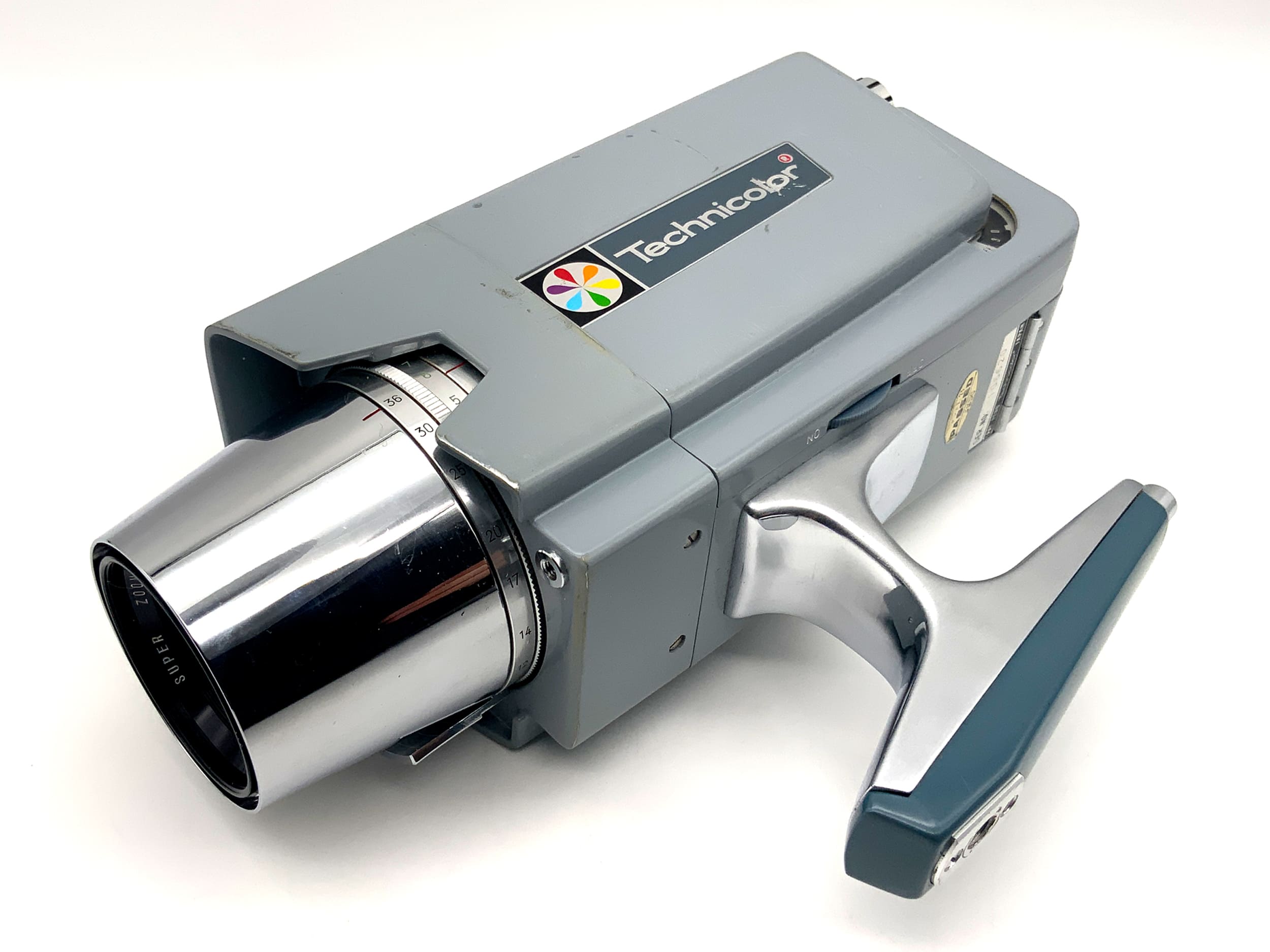 Caméra Technicolor Mark Ten avec objectif Technor 1:1.8 12-36 mm à chargement instantané Super 8