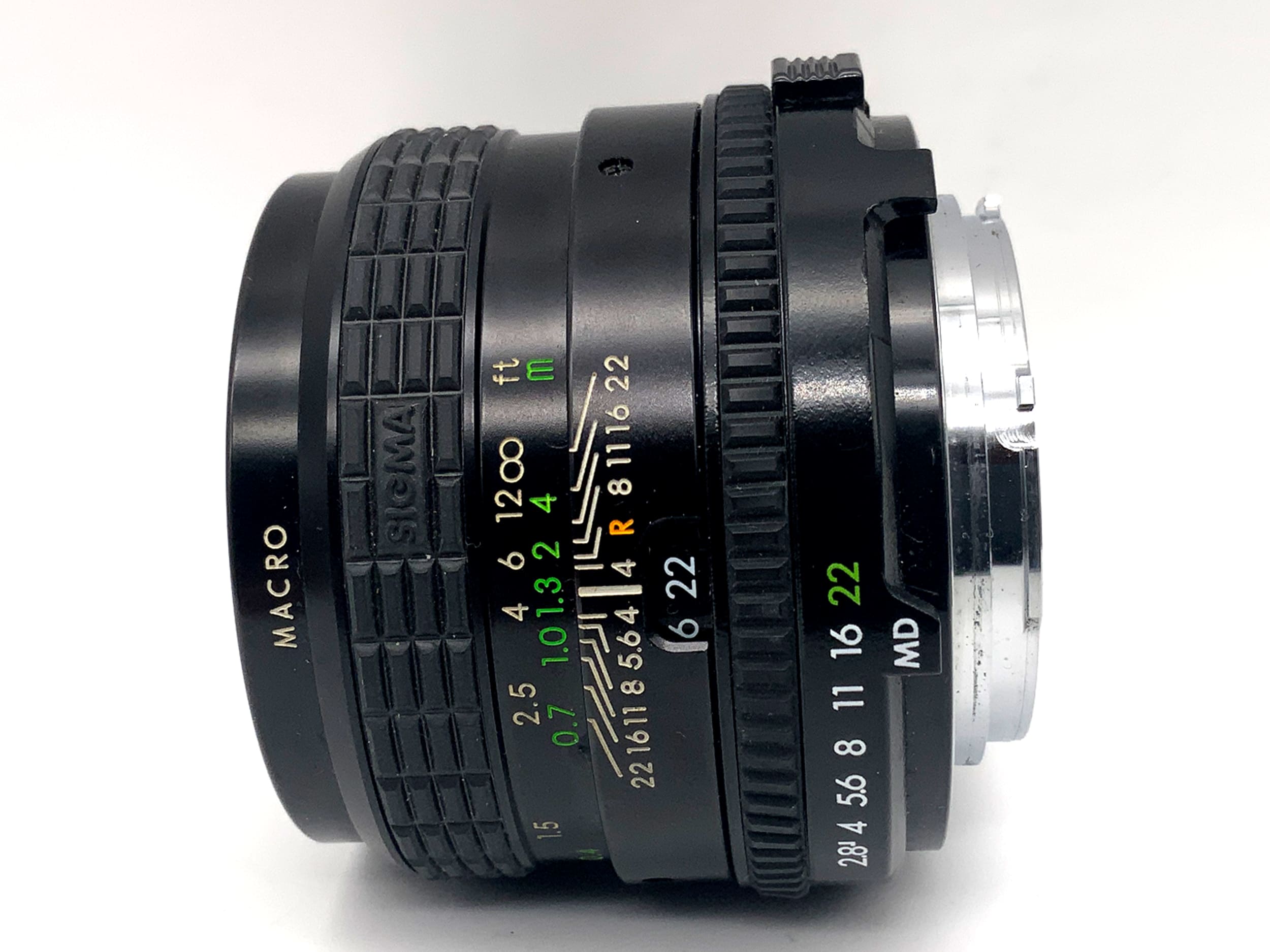 Sigma 28mm 1:2.8 Mini-Wide MC Macro prime lens (Minolta MD)