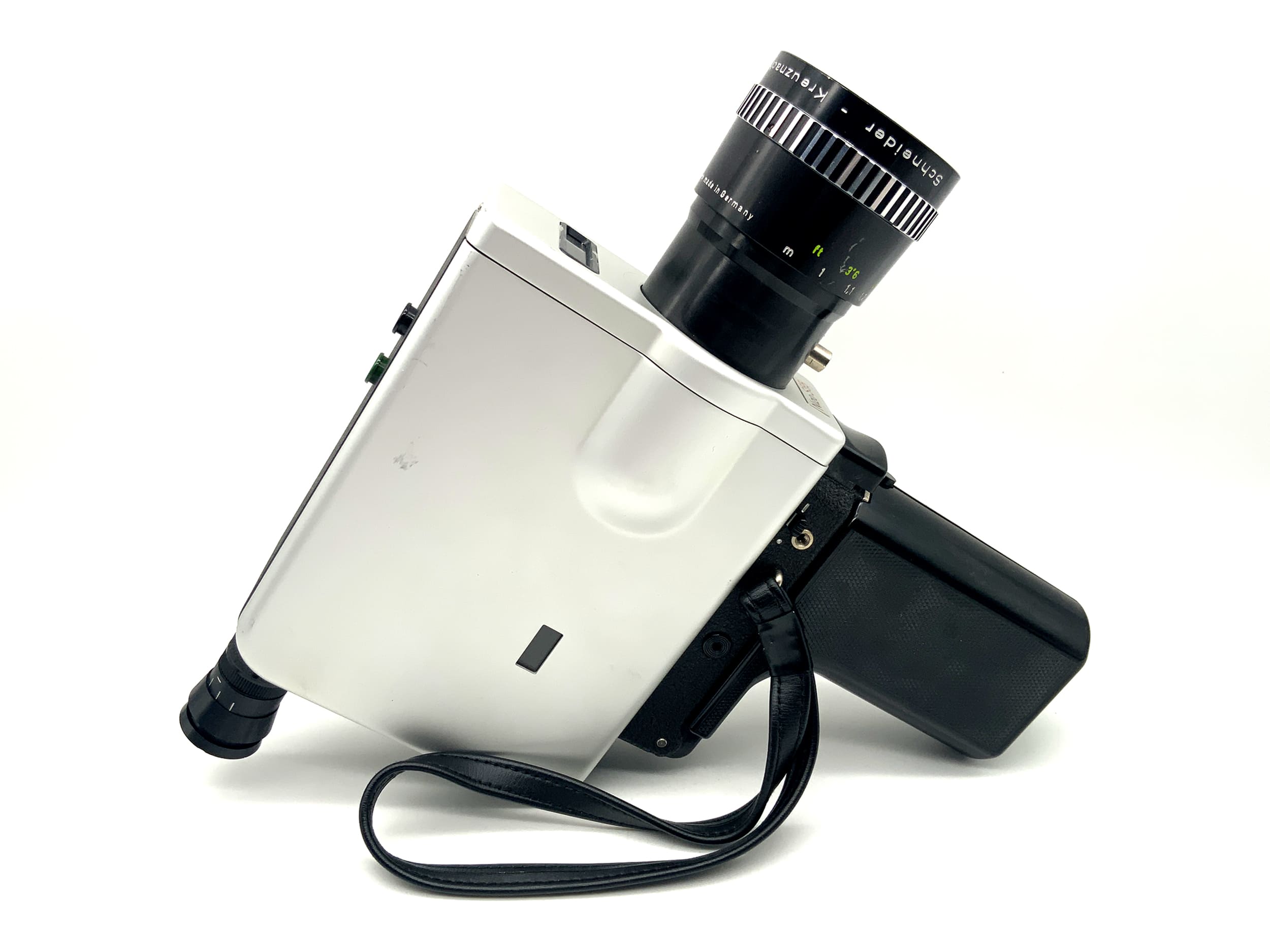 Caméra argentique Braun Nizo S55 avec objectif Variogon 1:1.8/7-56mm Super 8.