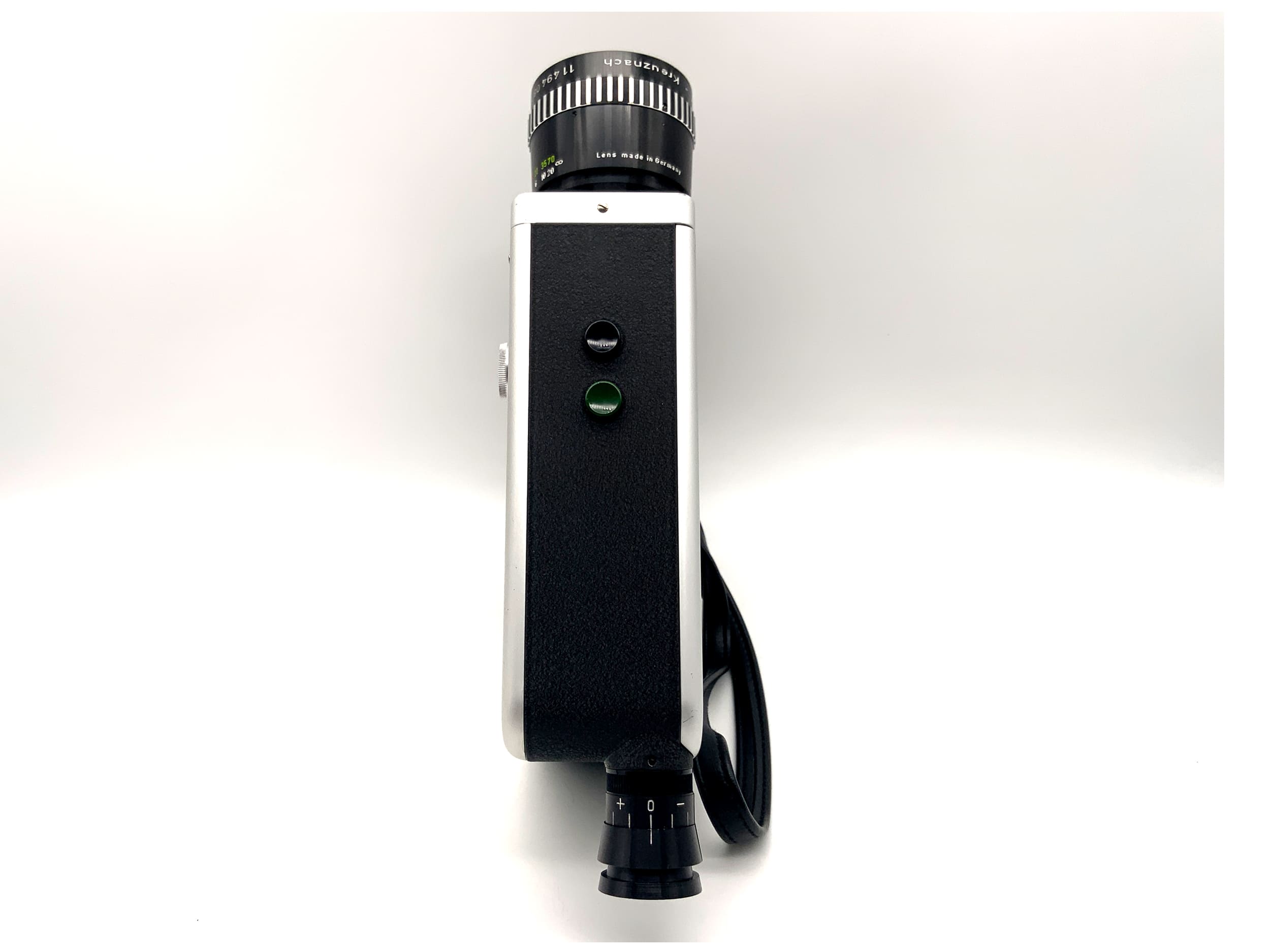 Caméra argentique Braun Nizo S55 avec objectif Variogon 1:1.8/7-56mm Super 8.